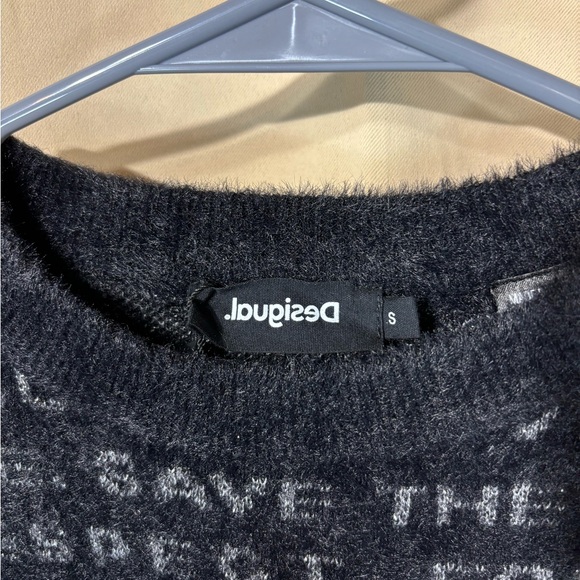 🔥NWT Desigual Manifesto Sweater - Picture 10 of 12